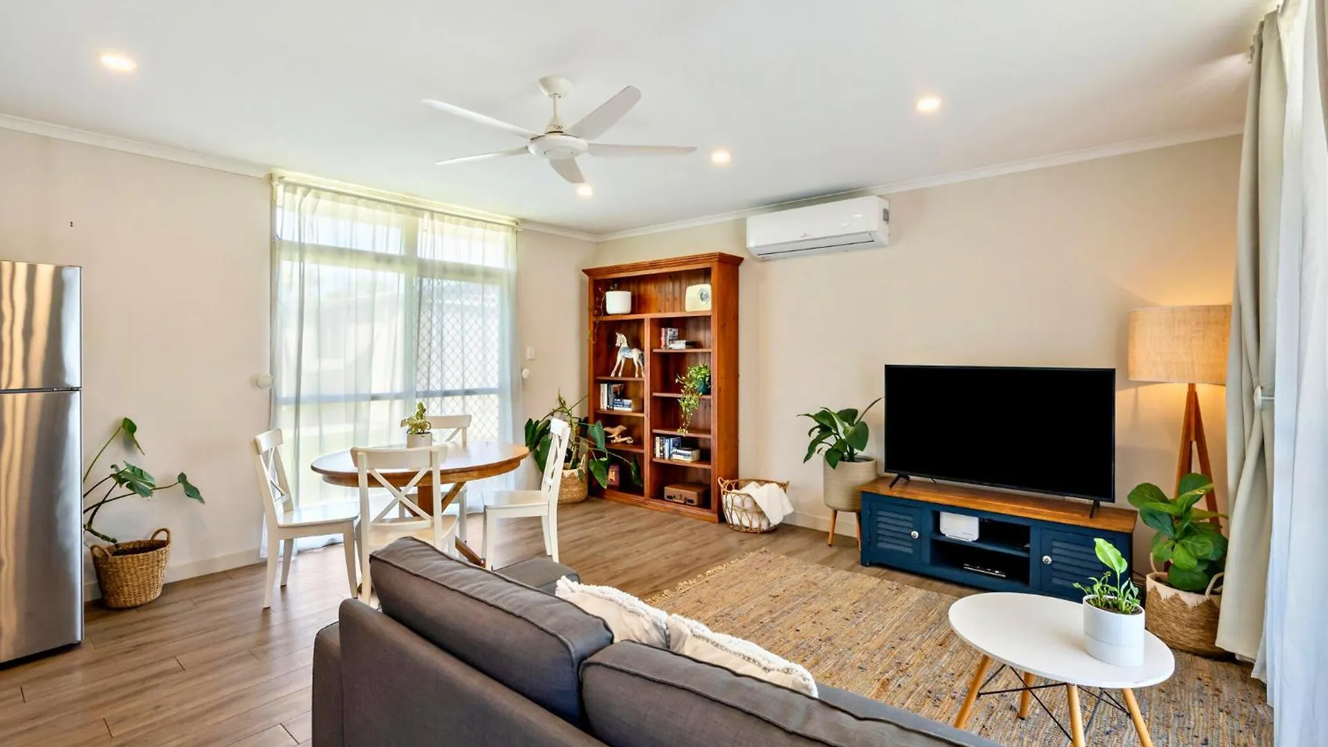펜션 Deception Bay Bay Breeze - Sleeps 4 - Walk To Bay 빌라